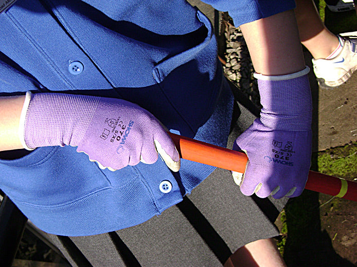 showa floreo 370 gardening gloves Showa Floreo 370 Lightweight Garden Gloves – Gardener Gear
