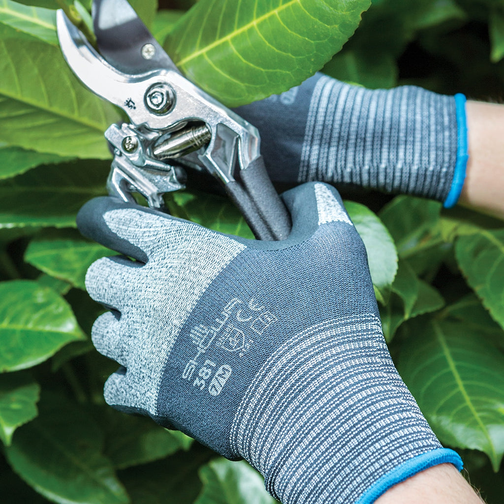 SHOWA 381 Ultra Lightweight Gloves